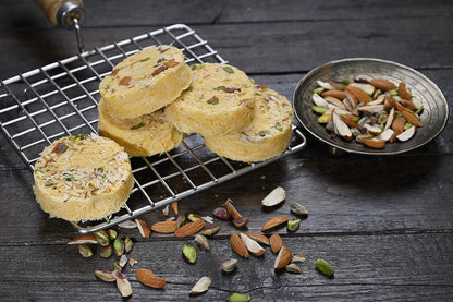 Diwali Sweets Gift Box with Soan Rolls & Cards